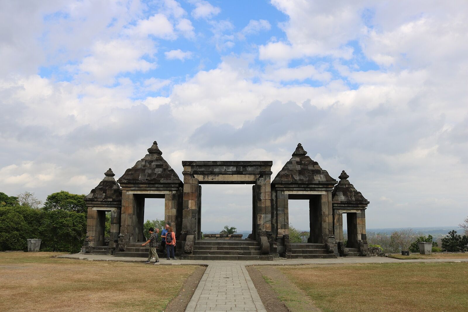 Gerbang Ratu Boko
